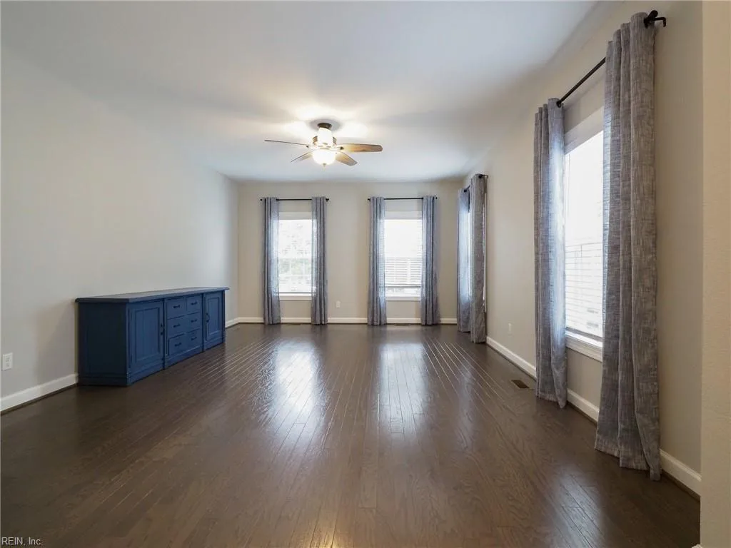918 13th ST, VIRGINIABEACH VA 23451 - Photo 4