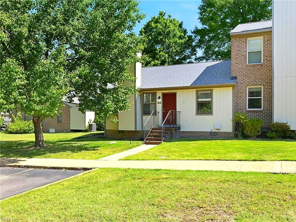 46 James SQ, Williamsburg — 2 bed Residential, 1,138 sqft
