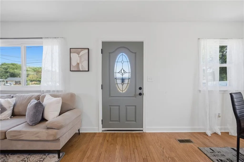 308 Butrico RD, CHESAPEAKE VA 23325 - Photo 5