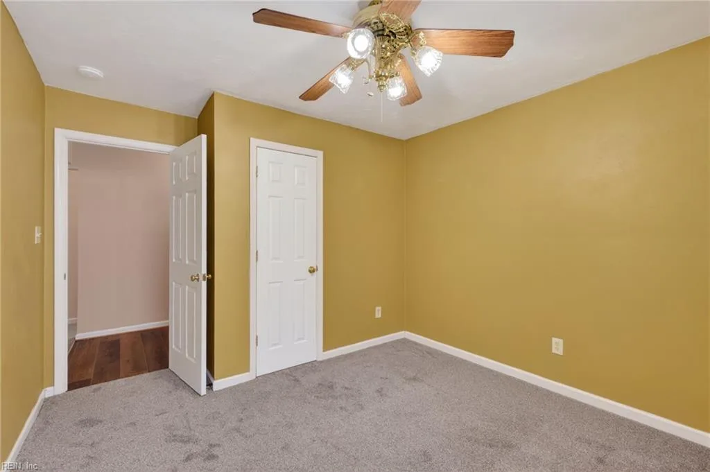 310 Greenfield CRES, SUFFOLK VA 23434 - Photo 4