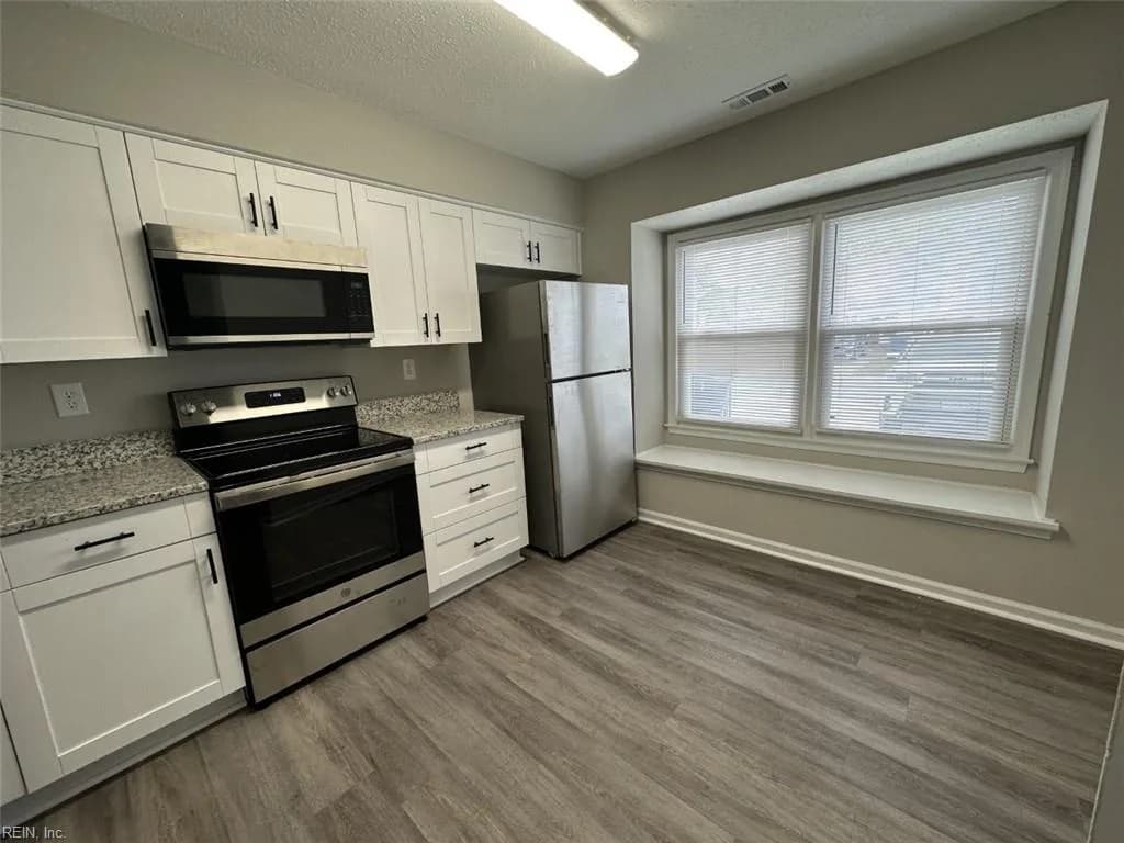 1117 Crist PL, VIRGINIABEACH VA 23454 - Photo 5