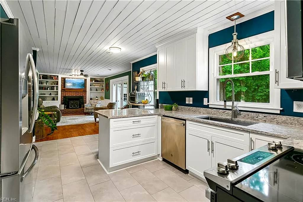8 Settlers LN, WILLIAMSBURG VA 23188 - Photo 5