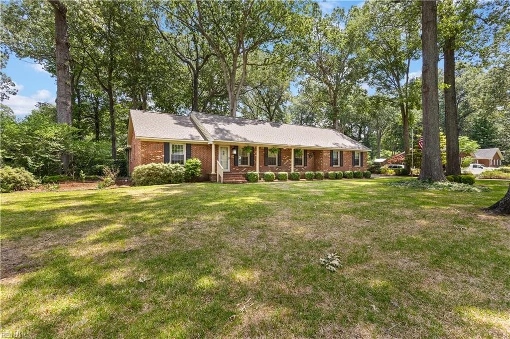 1130 Shenvalee DR, VIRGINIABEACH VA 23464 - Main photo
