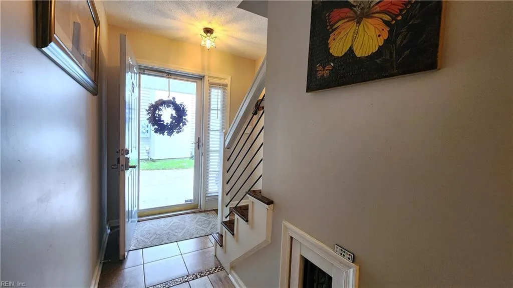 457 Seahorse RN, CHESAPEAKE VA 23320 - Photo 5