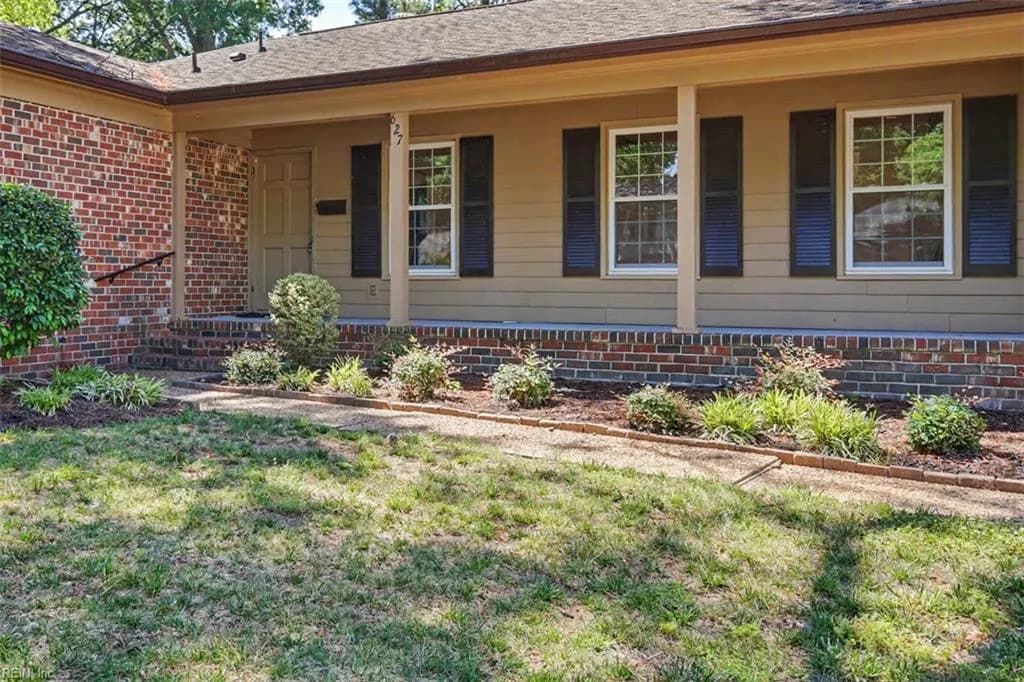 627 Valley Forge DR, NEWPORTNEWS VA 23602 - Photo 5