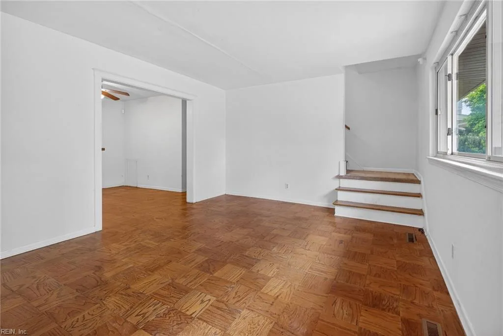 1611 Modoc AVE, NORFOLK VA 23503 - Photo 5