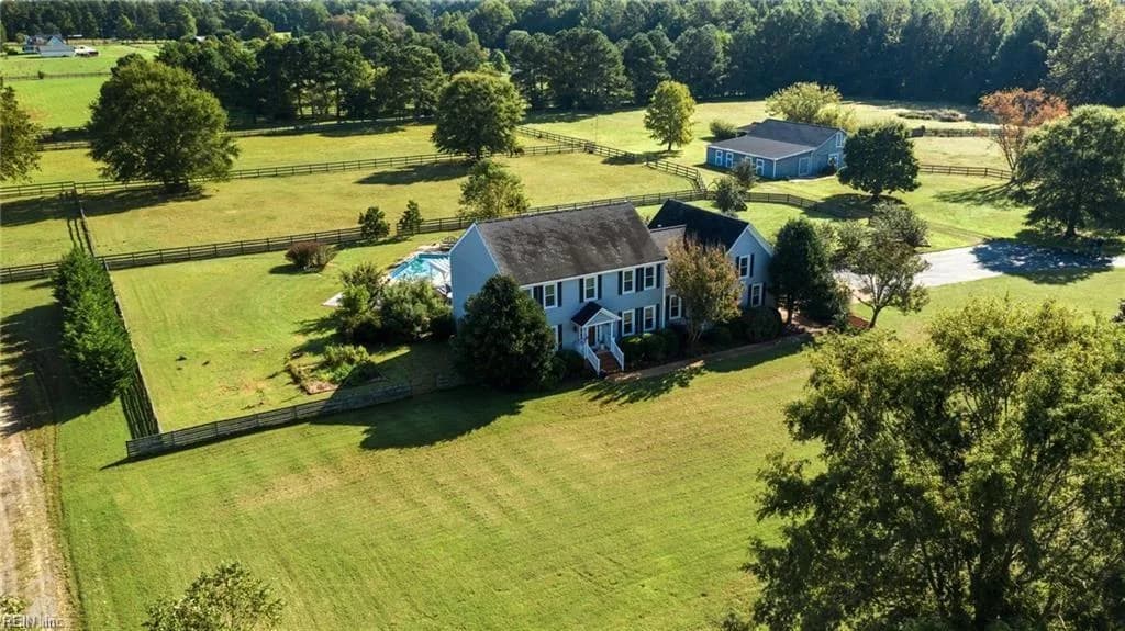 12325 Six Ponds LN, SMITHFIELD VA 23430 - Photo 3