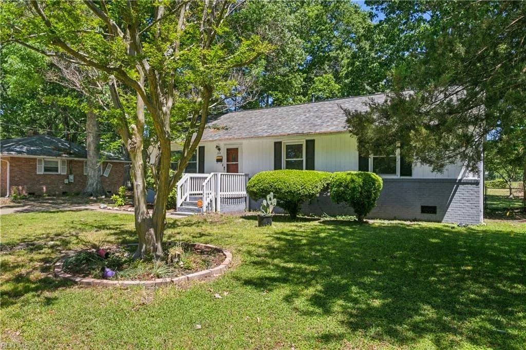 314 Martha Lee DR, HAMPTON VA 23666 - Photo 4