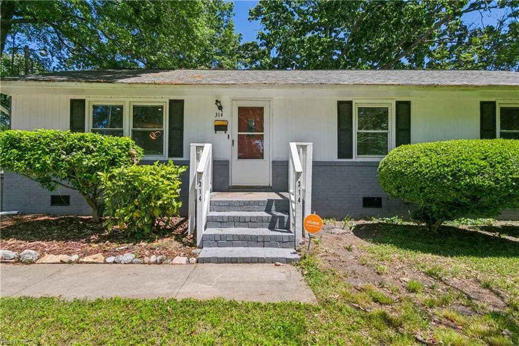 314 Martha Lee DR, HAMPTON VA 23666 - Photo 5