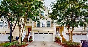 5565 Taylors Walke LN, Virginia Beach — 3 bed Residential, 1,865 sqft