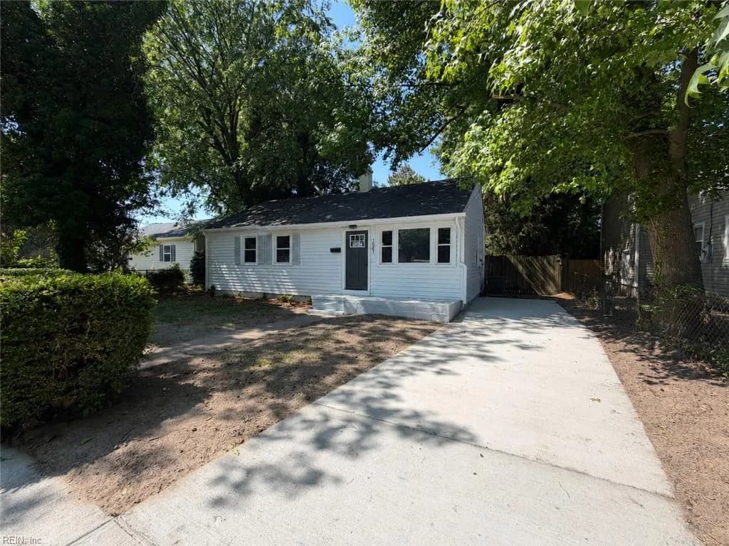 1541 Virgilina AVE, NORFOLK VA 23503 - Main photo