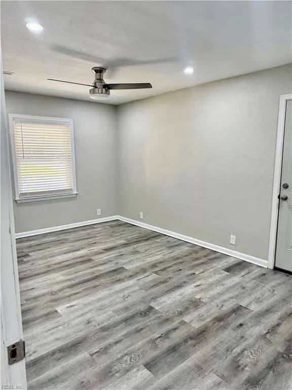 4869 Klamath RD, VIRGINIABEACH VA 23462 - Photo 5