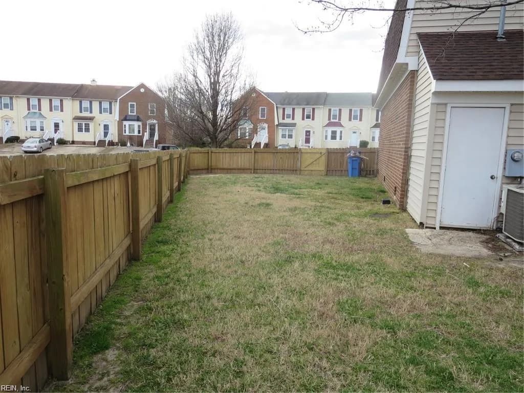 316 San Roman DR, CHESAPEAKE VA 23322 - Photo 5