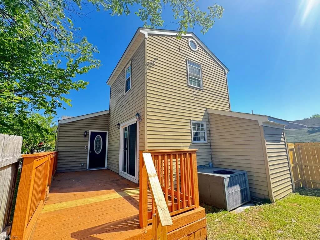 1800 Portlock RD, CHESAPEAKE VA 23324 - Photo 3