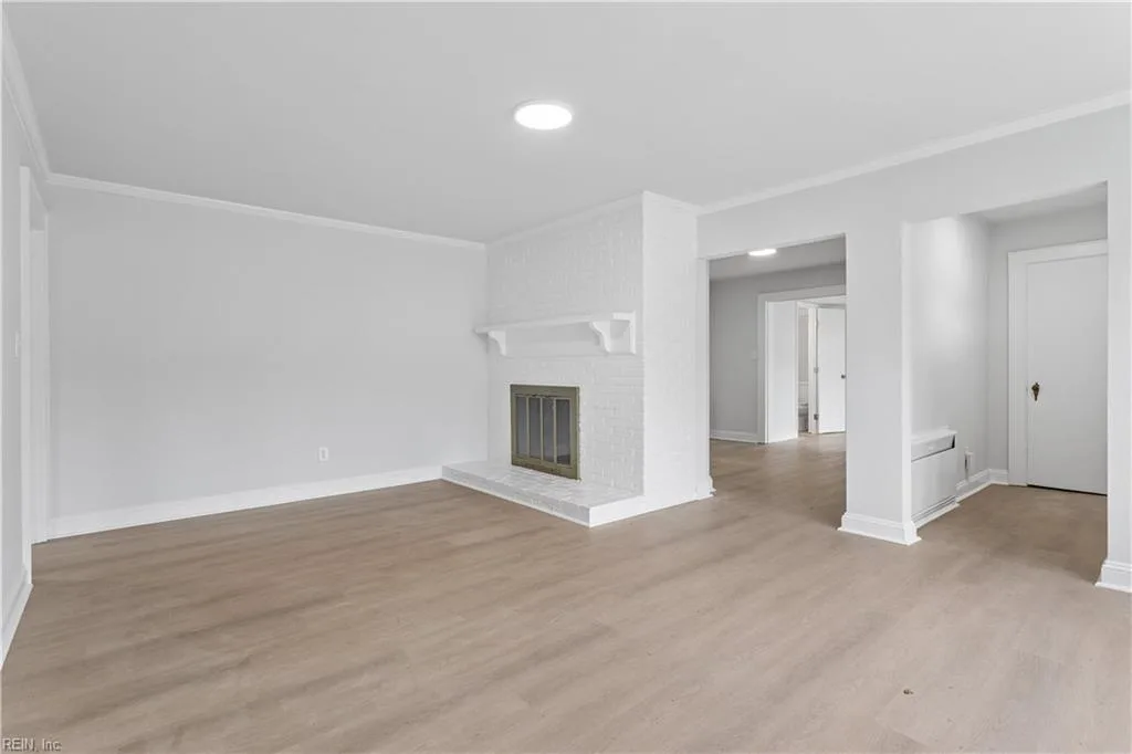 19 Magnolia PL, HAMPTON VA 23669 - Photo 5
