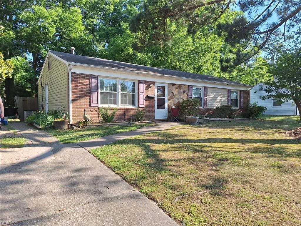 204 Nina CT, Newport News — 4 bed Residential, 1,114 sqft