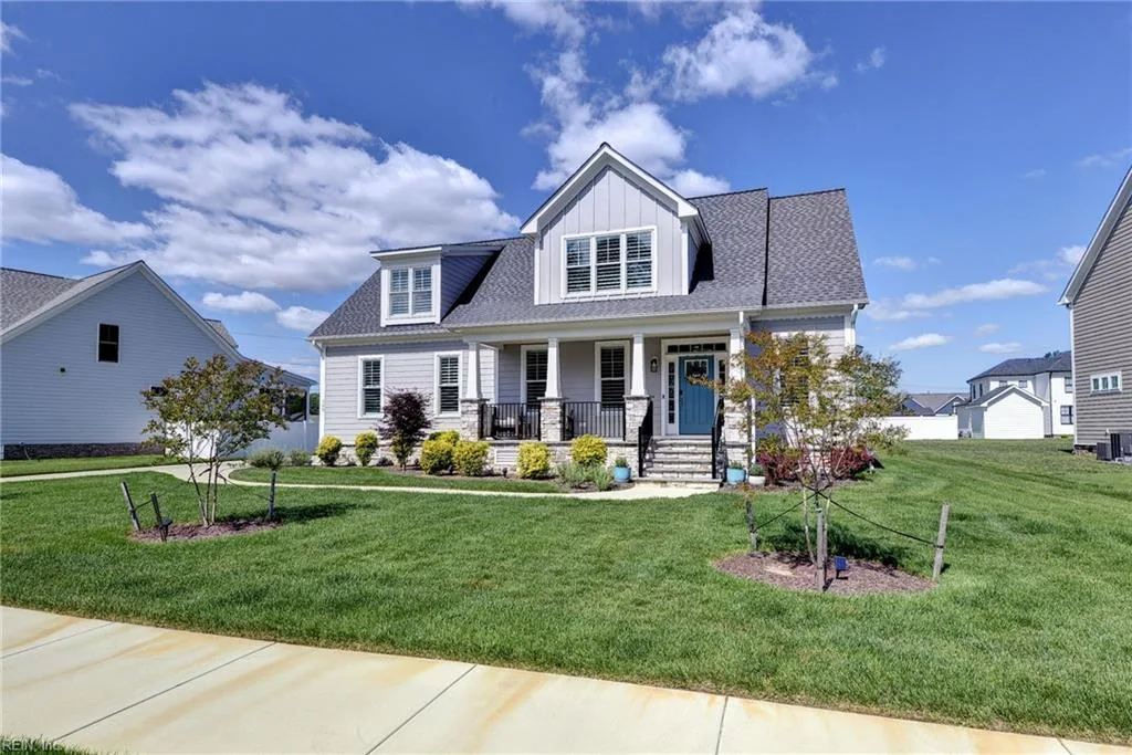 105 Goffigans Trace, YORKTOWN VA 23693