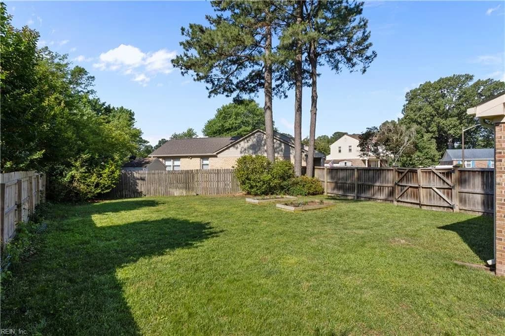 1604 Macguffie CT, VIRGINIABEACH VA 23464 - Photo 5