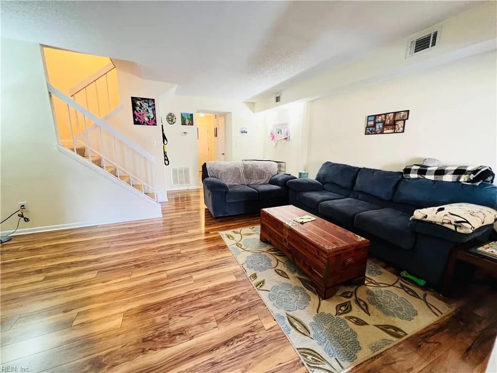 733 Tilden PL, VIRGINIABEACH VA 23454 - Photo 2