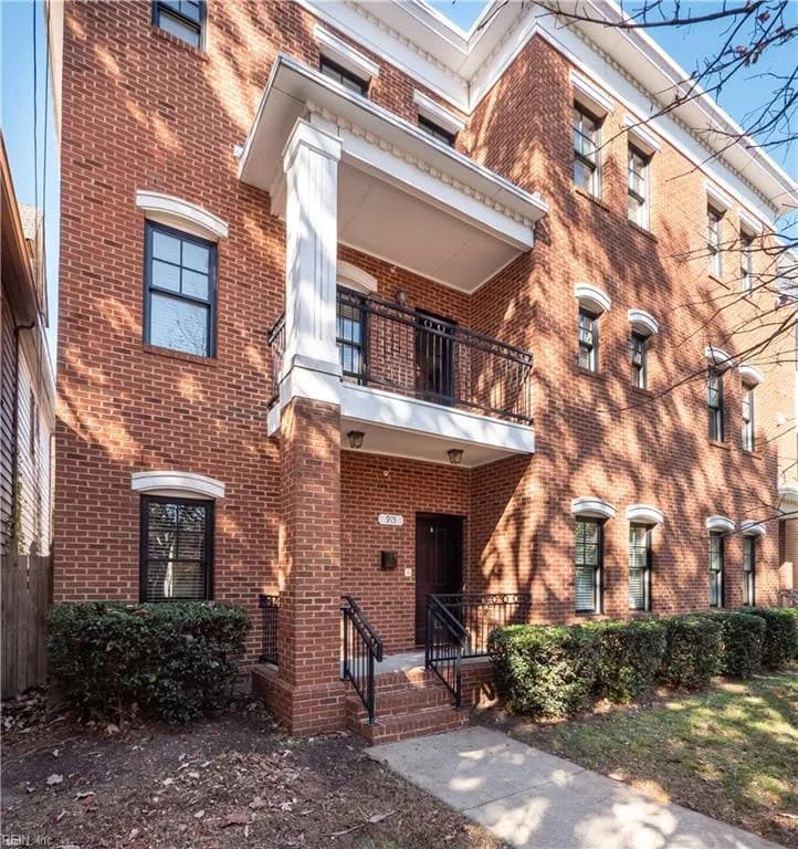 915 Colley AVE #A, NORFOLK VA 23507 - Main photo