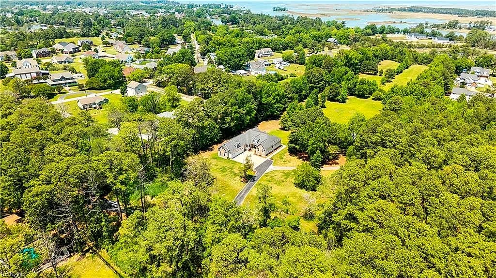 38 Forrest RD, POQUOSON VA 23662 - Photo 5