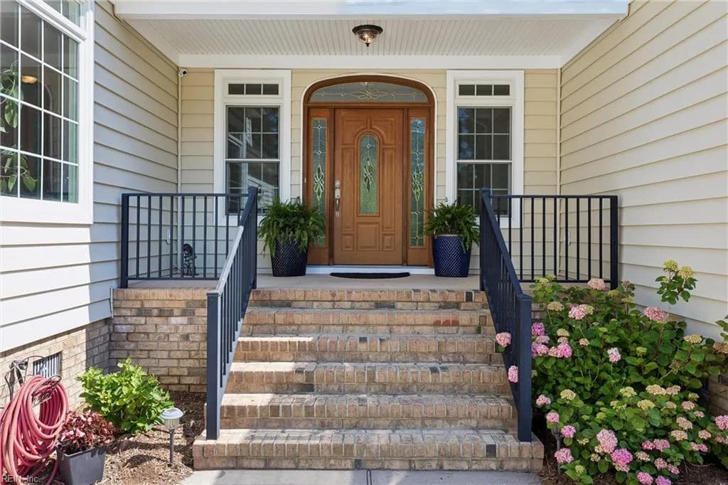 38 Forrest RD, POQUOSON VA 23662 - Photo 5