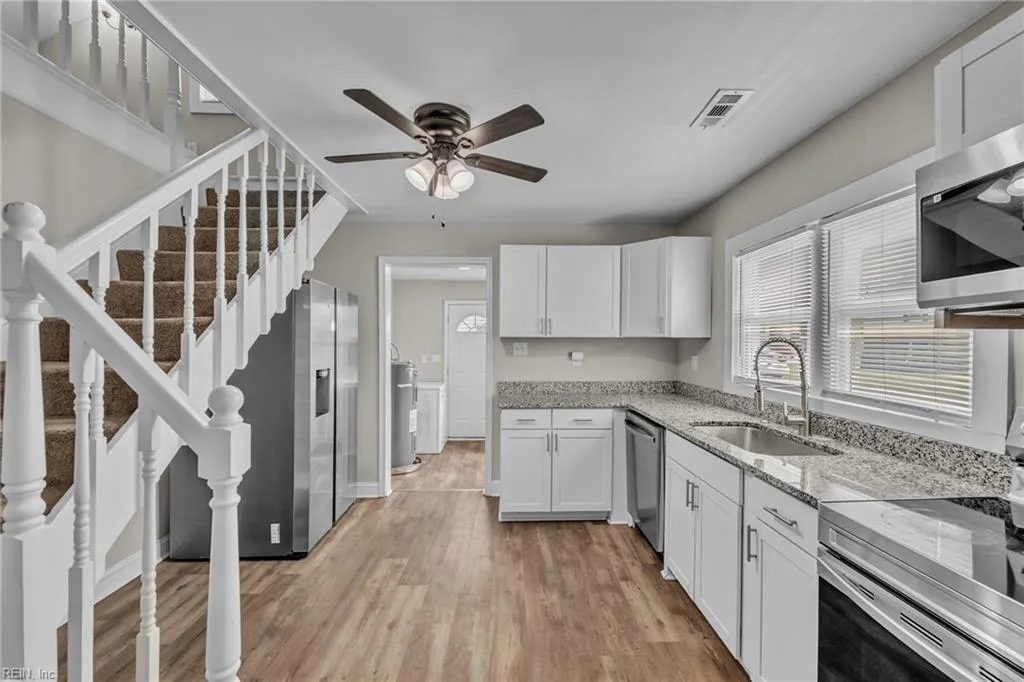 99 Dahlgren AVE, Portsmouth — 3 bed Residential, 1,161 sqft