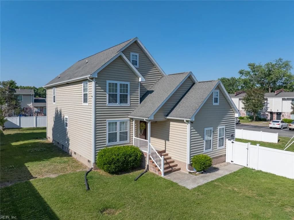 66 Franktown RD, HAMPTON VA 23663 - Photo 2