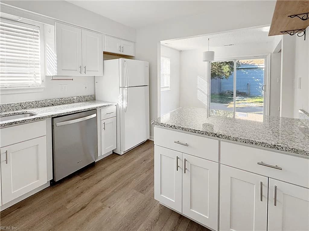 4735 N Greenwell RD #A, VIRGINIABEACH VA 23455 - Photo 5
