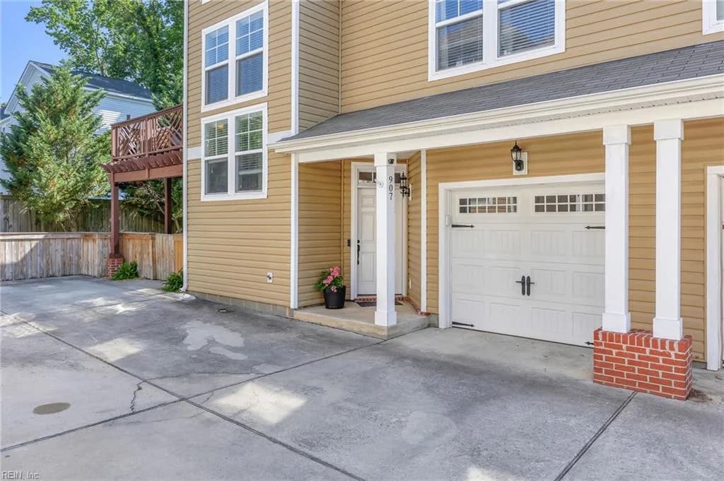 907 12th ST, VIRGINIABEACH VA 23451 - Photo 3