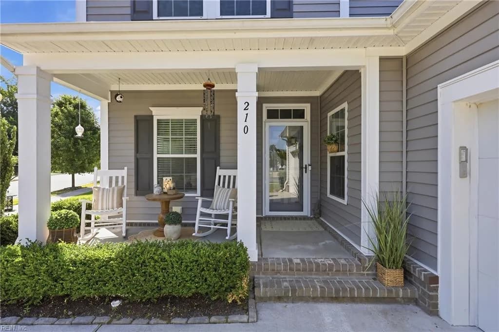 210 Triton RD, SUFFOLK VA 23435 - Photo 4