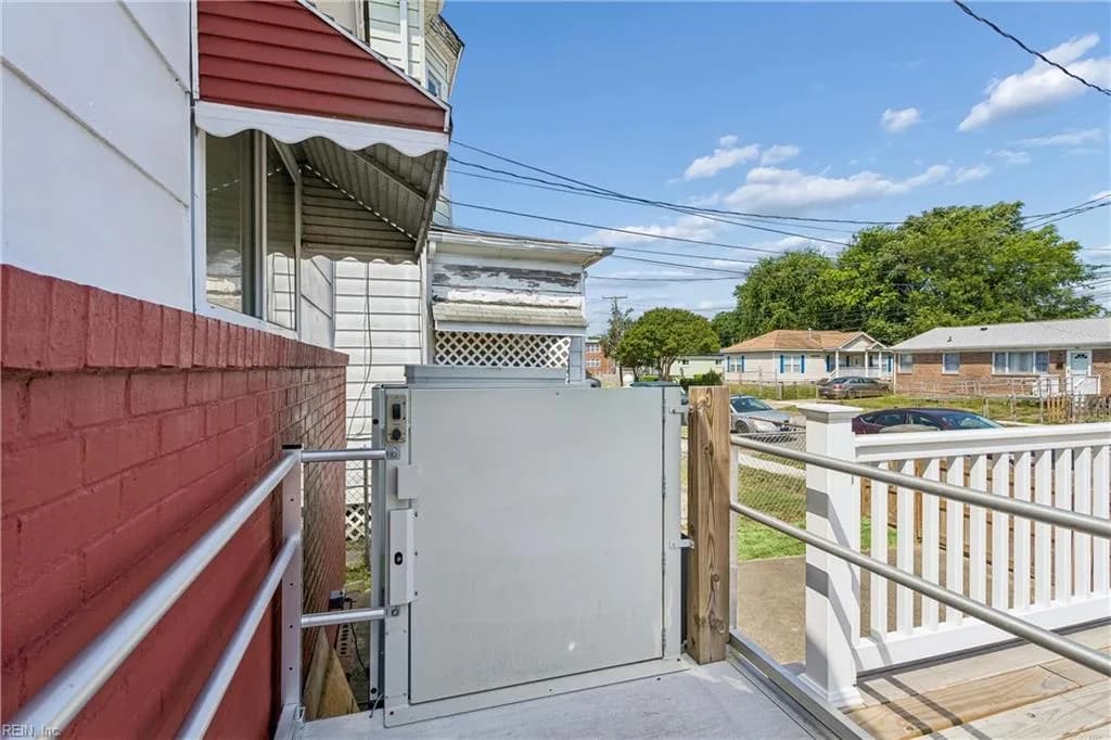 1144 24th ST, NEWPORTNEWS VA 23607 - Photo 5