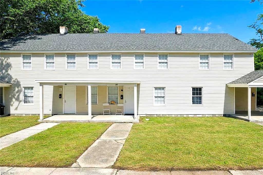 23 Farragut ST, Portsmouth — Apartments 3+