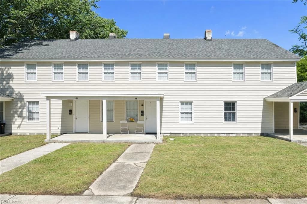 23 Farragut ST, PORTSMOUTH VA 23702 - Main photo