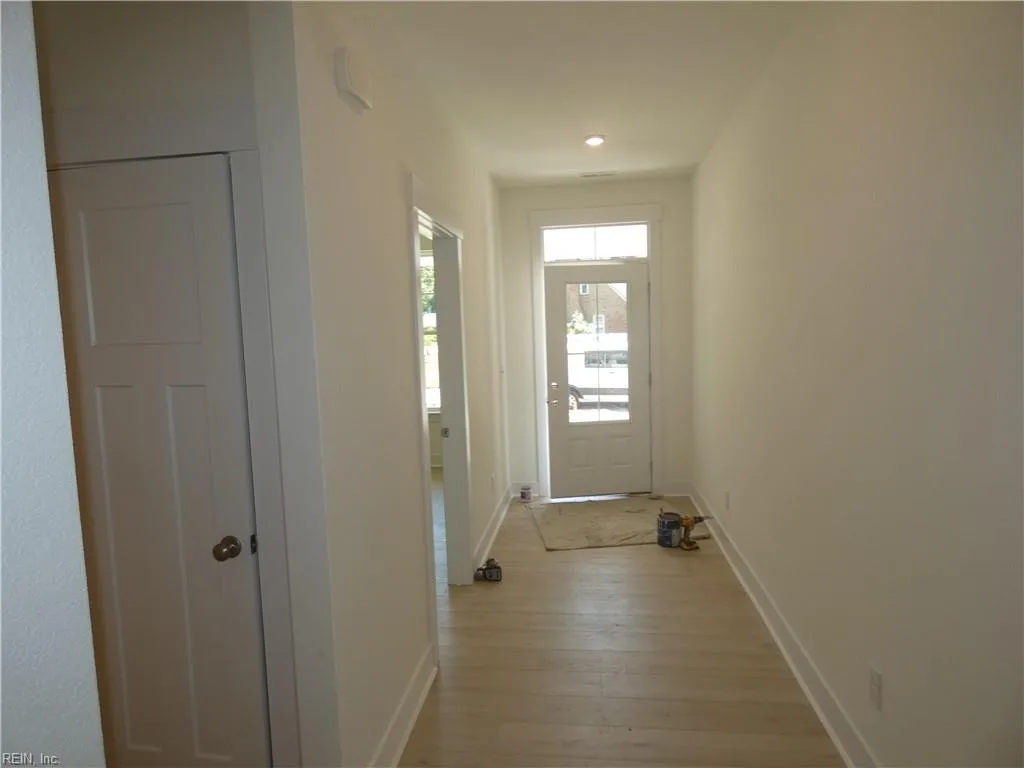 933 Stockbridge DR, VIRGINIABEACH VA 23464 - Photo 3