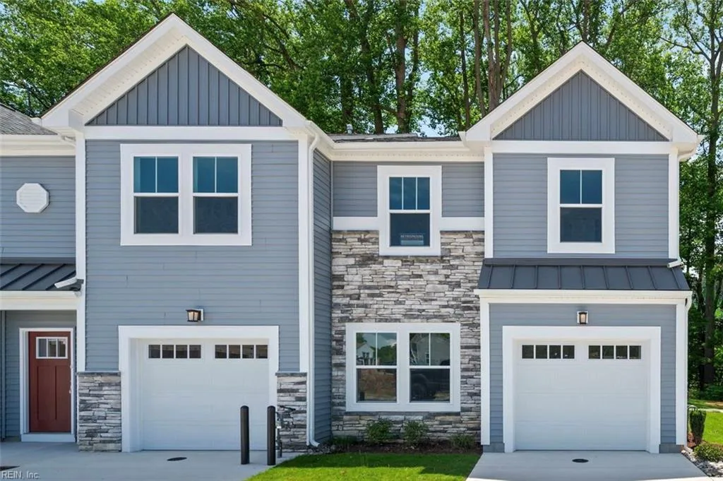 1004 Serene RD #100, Suffolk — 3 bed Residential, 1,530 sqft
