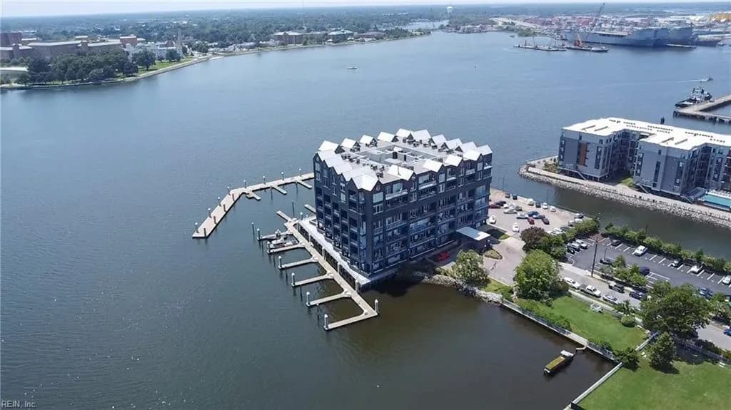 40 Rader ST #504, NORFOLK VA 23510 - Photo 3