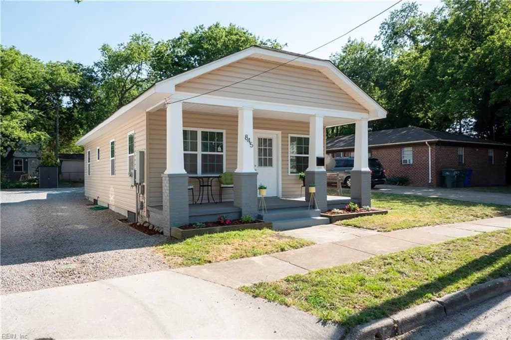 845 W 50th ST, NORFOLK VA 23508 - Photo 2