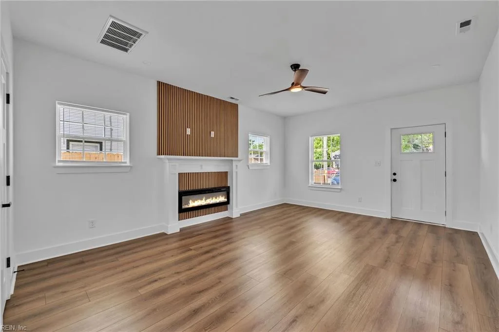 631 Westwood AVE, HAMPTON VA 23661 - Photo 4