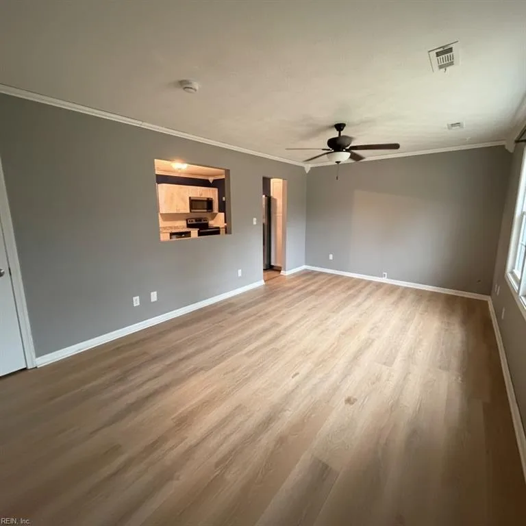 906 Harpersville RD, NEWPORTNEWS VA 23601 - Photo 5