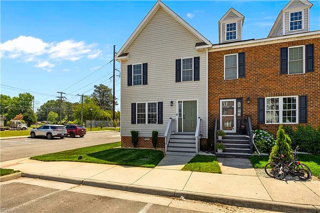 3114 Taylor AVE, WEST POINT VA 23181 - Main photo