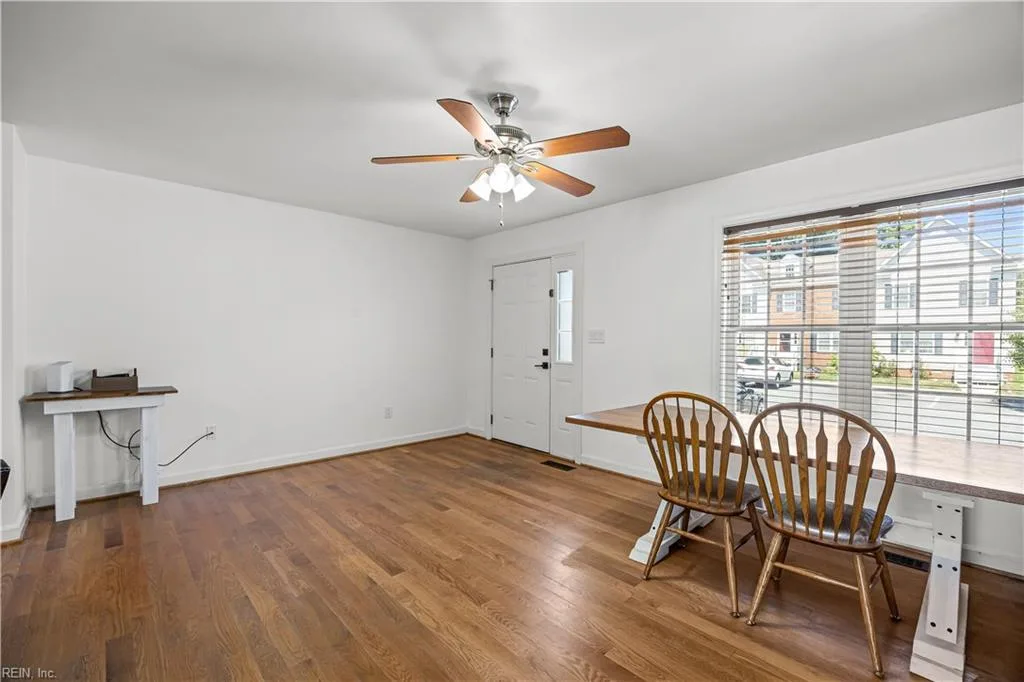 3114 Taylor AVE, WESTPOINT VA 23181 - Photo 5