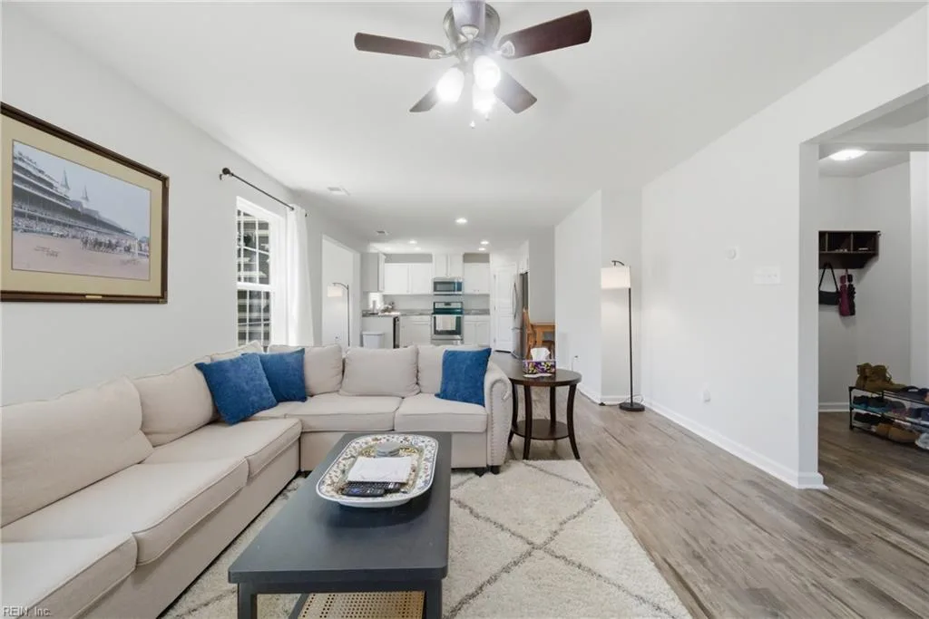 5893 Pilmour DR, PROVIDENCEFORGE VA 23140 - Photo 5