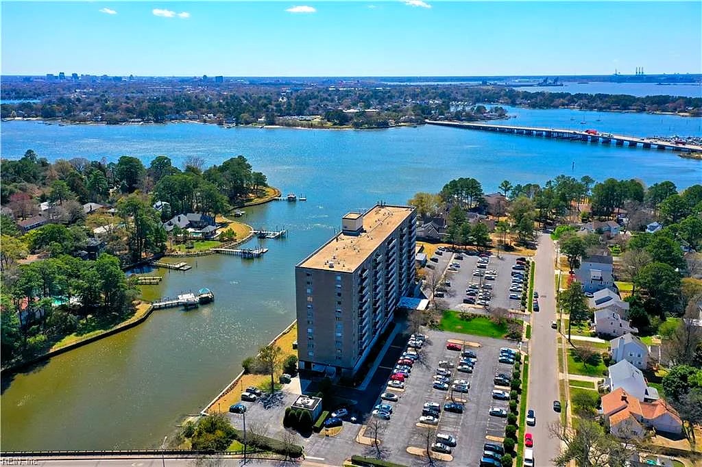 7320 Glenroie AVE #6F, NORFOLK VA 23505