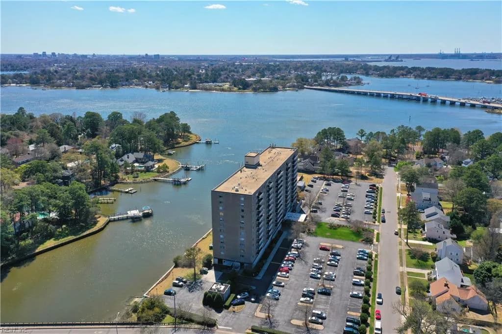 7320 Glenroie AVE #6F, NORFOLK VA 23505 - Photo 2