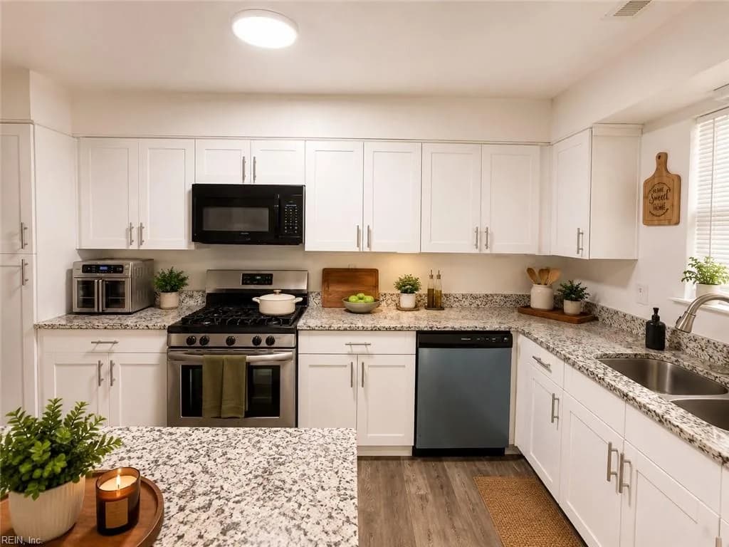 25 Madrone PL, HAMPTON VA 23666 - Photo 3