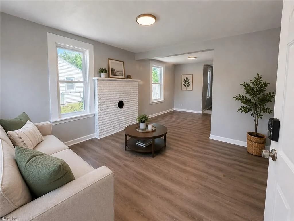 213 Beacon RD, PORTSMOUTH VA 23702 - Photo 3