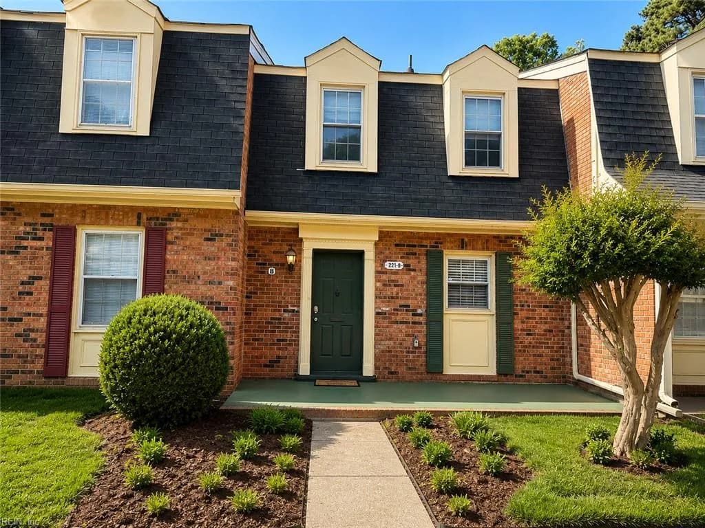 221 Bailiff CT #B, NEWPORTNEWS VA 23608 - Main photo