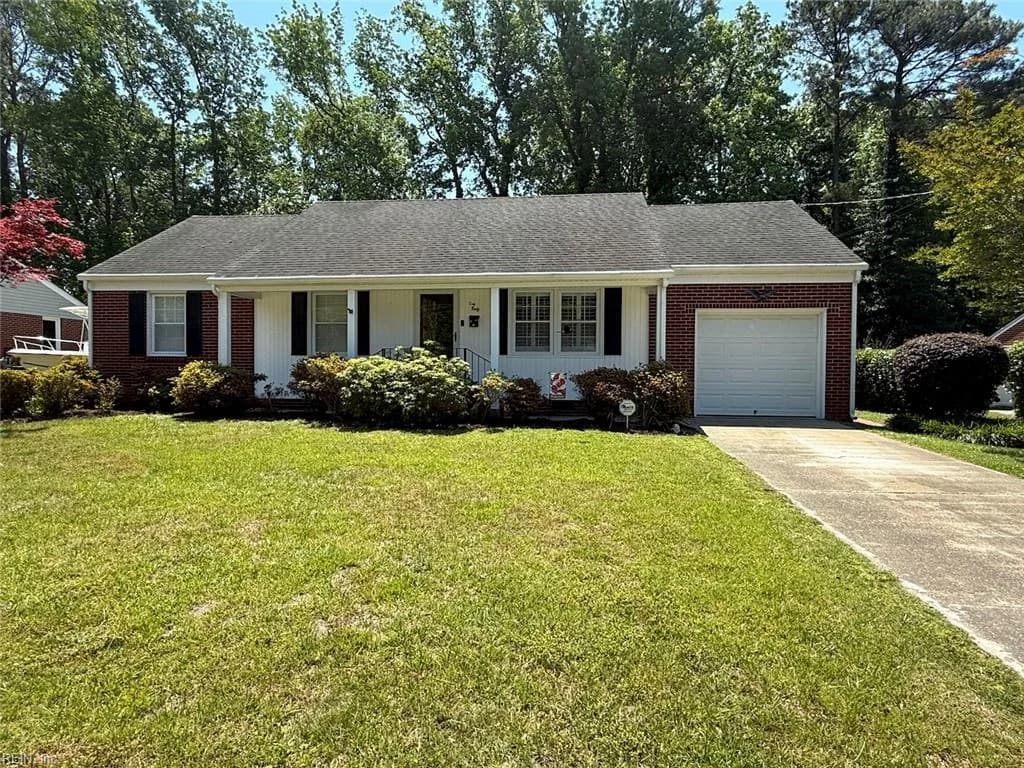 140 Albany DR, HAMPTON VA 23666 - Photo 3