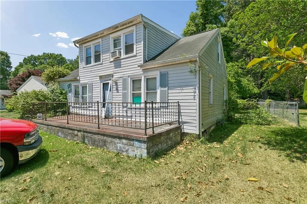 483 Richneck RD, NEWPORTNEWS VA 23608 - Photo 5